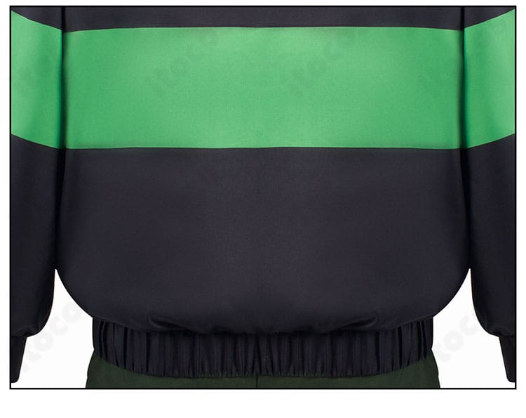 SAKAMOTO DAYS 眞霜平助 コスプレ衣装 後ろ姿、裾の落ち感と全体バランスを示す写真