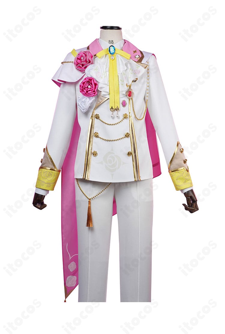 衣更真緒 舞踏会衣装の正面全景。コートとマントのシルエット、胸元装飾の配置が確認できる商品写真。