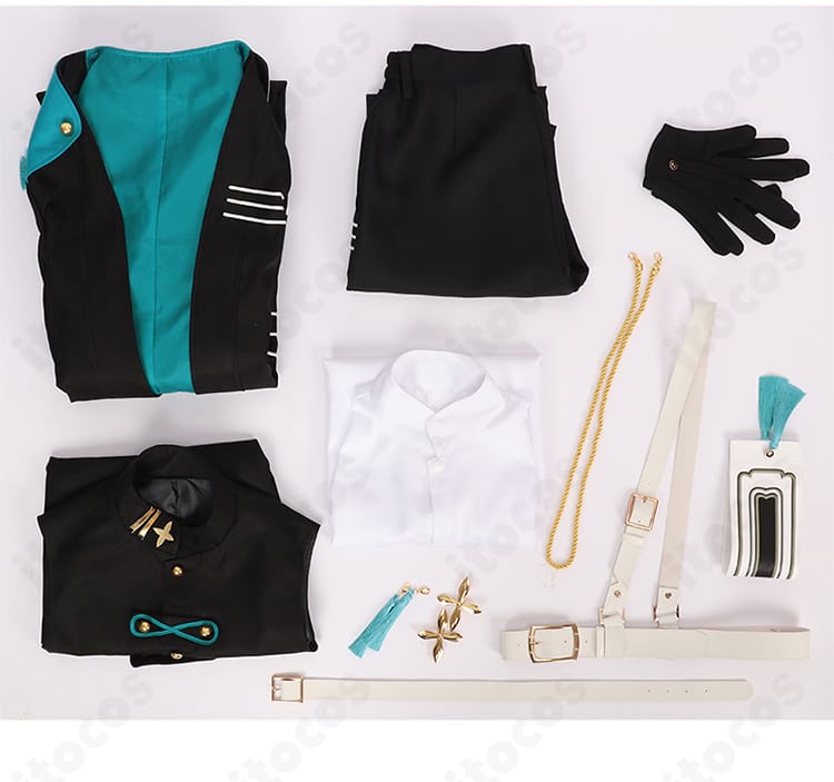 セット内容を平置きで並べた画像。コート、ズボン、ベスト、シャツ、手袋、ベルト、太もも飾り、腕飾り、タッセル飾り、胸飾りの一式。