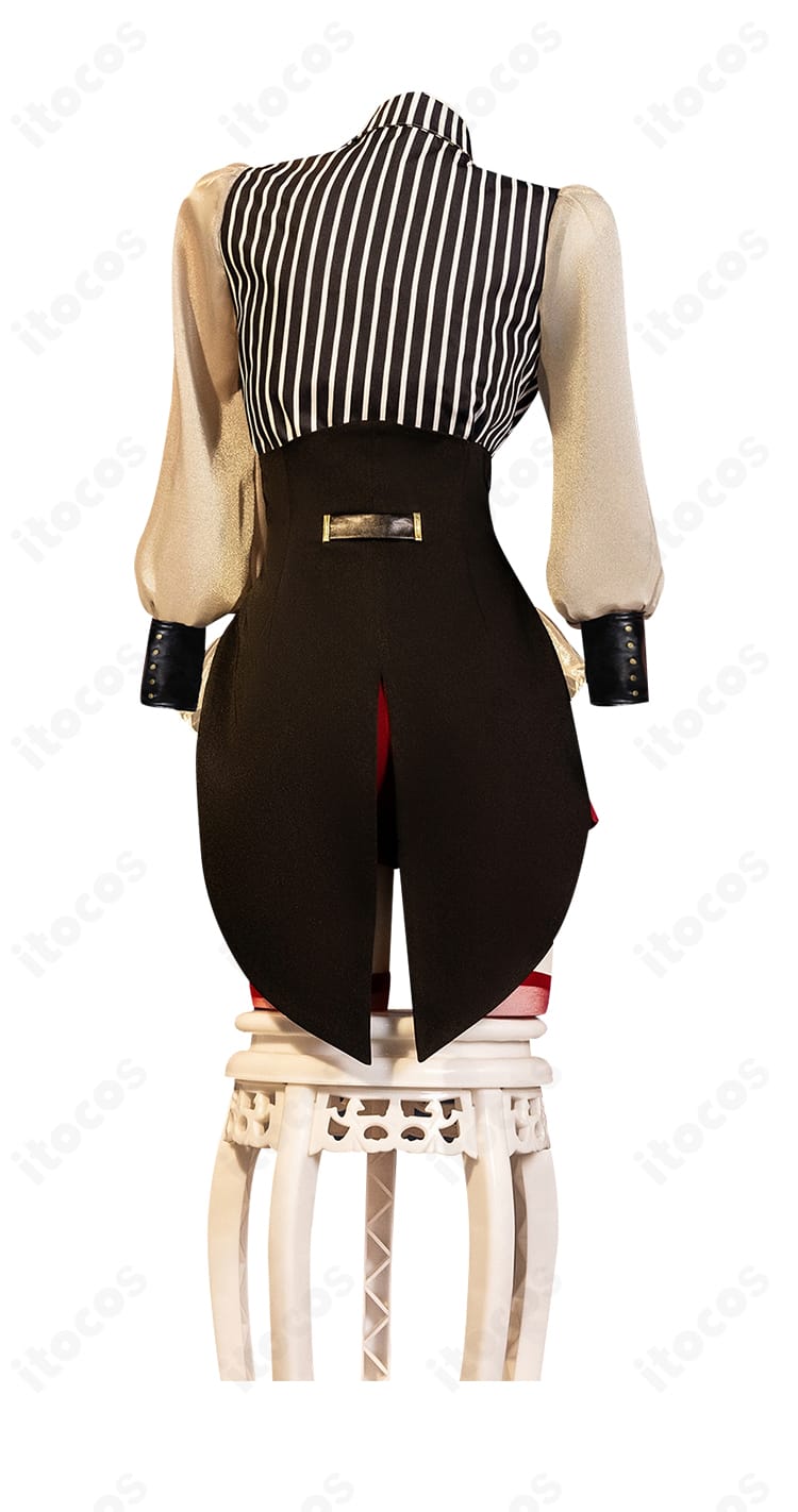 祐天寺にゃむ アモーリス衣装の背面。背中側のディテール配置とシルエットを確認。