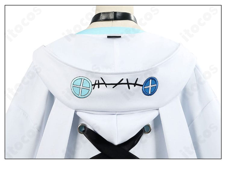 水宮枢コスプレ衣装のフード装飾ディテール。立ち上がりと裏地の質感