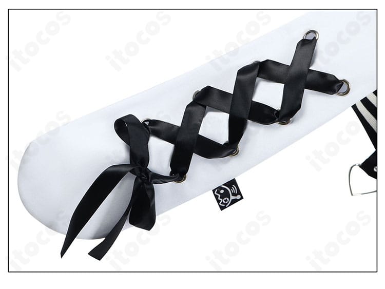 水宮枢コスプレ衣装のフード耳飾りアップ。立体パーツでファンタジー感を演出