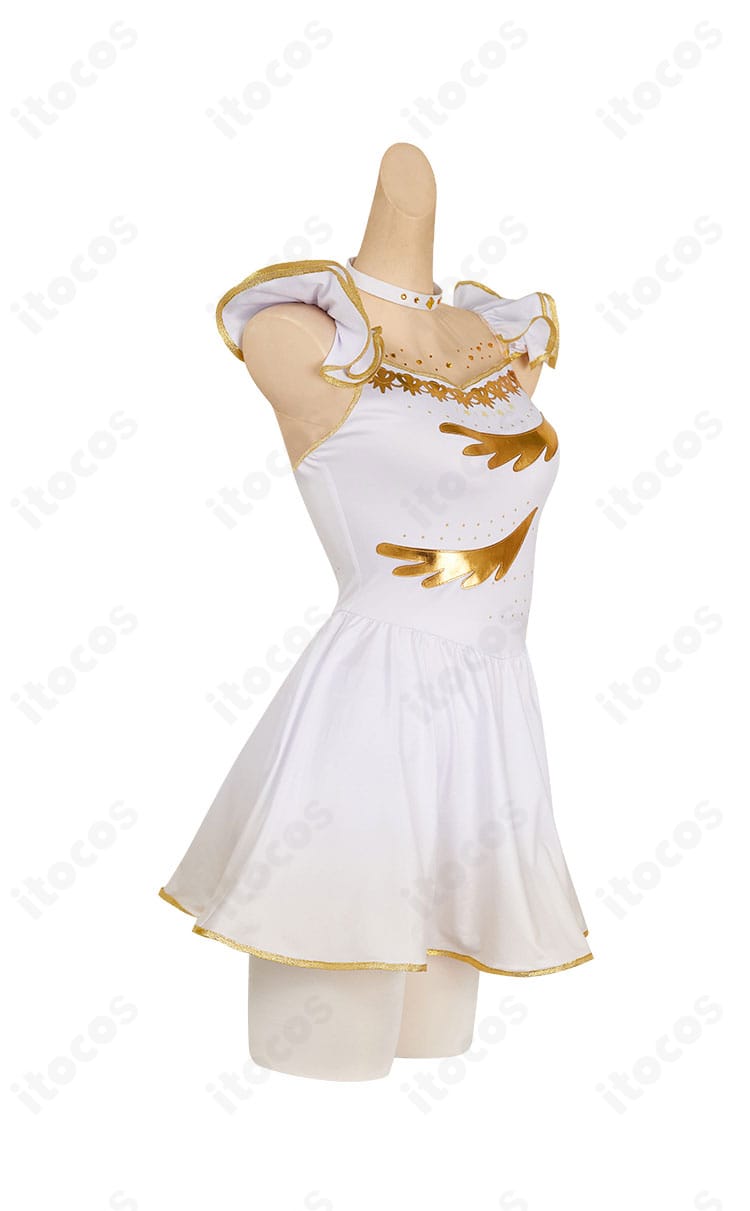 メダリスト 結束いのり コスプレ衣装 右側面。ウエスト〜裾の流れや肩のラインなど、横方向のシルエットを確認できる画像。