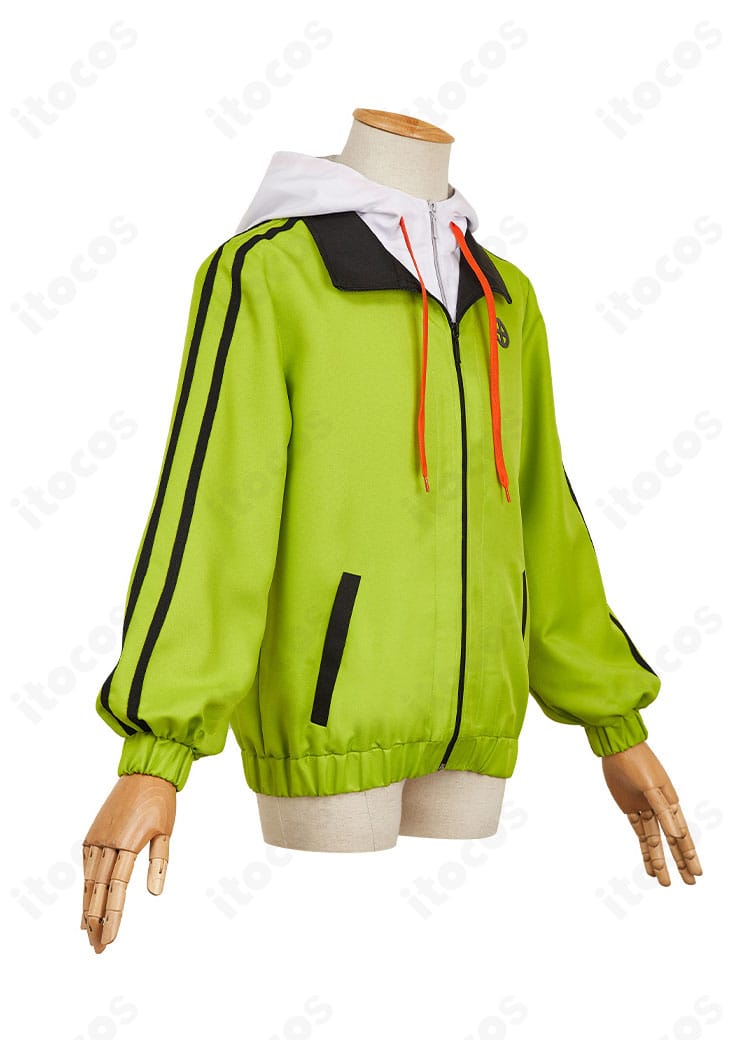 商品右側面：明浦路司 コート衣装のサイドラインとシルエットバランス