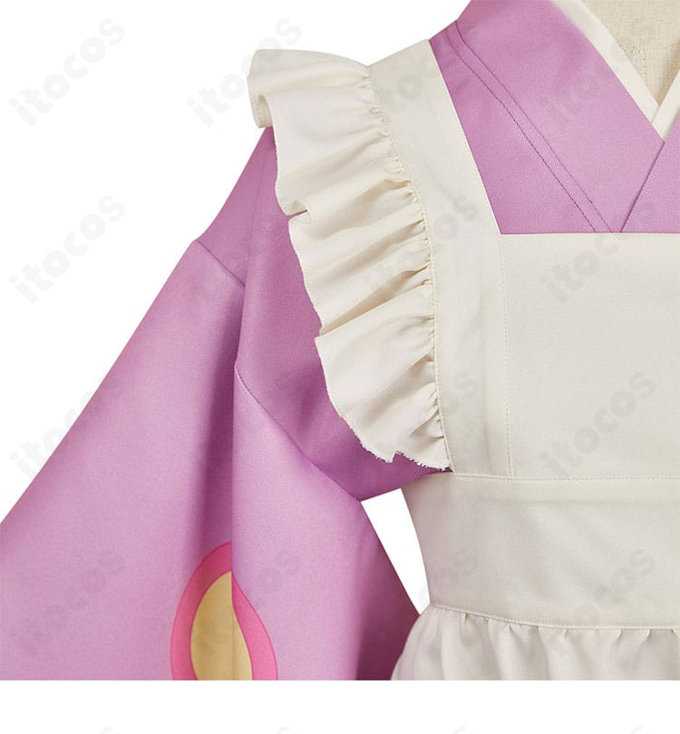 肩から袖にかけての装飾ディテール。和装の意匠と縫製ラインが分かる近接画像。