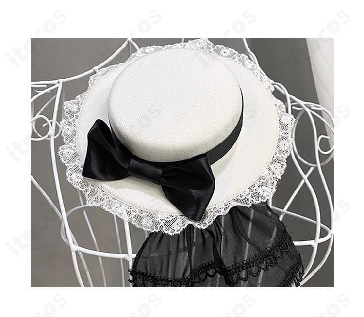 帽子・髪飾りのクローズアップ。朝比奈まふゆらしい上品な装飾ディテール