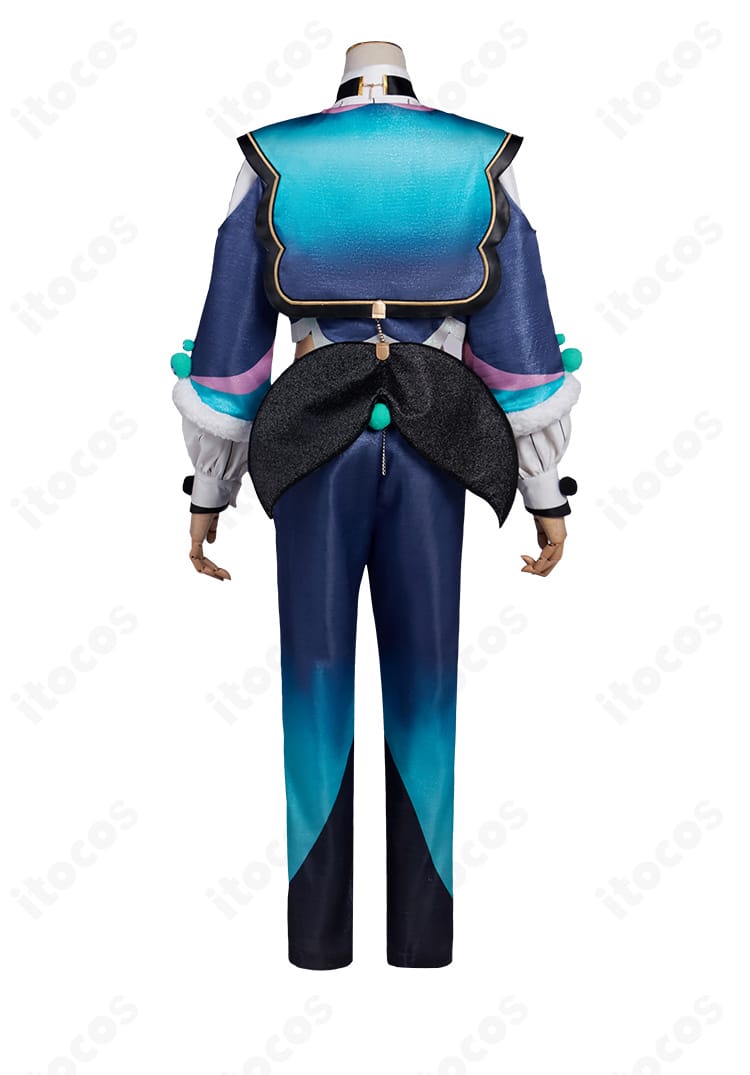 青柳冬弥コスプレ衣装「憧れを共に」背面。背飾りの配置とコートの後ろ姿のラインが分かる画像