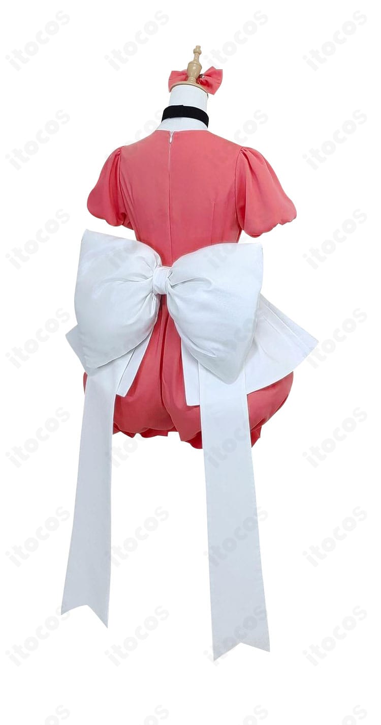 カードキャプターさくら 木之本桜 コスプレ衣装 背面。背中の装飾とフィット感、裾のラインまで丁寧に再現。