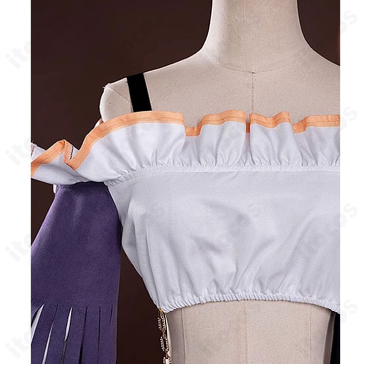 鏡野七罪 コスプレ衣装 上衣ディテール。襟元から前身頃の装飾を拡大で確認できる写真。