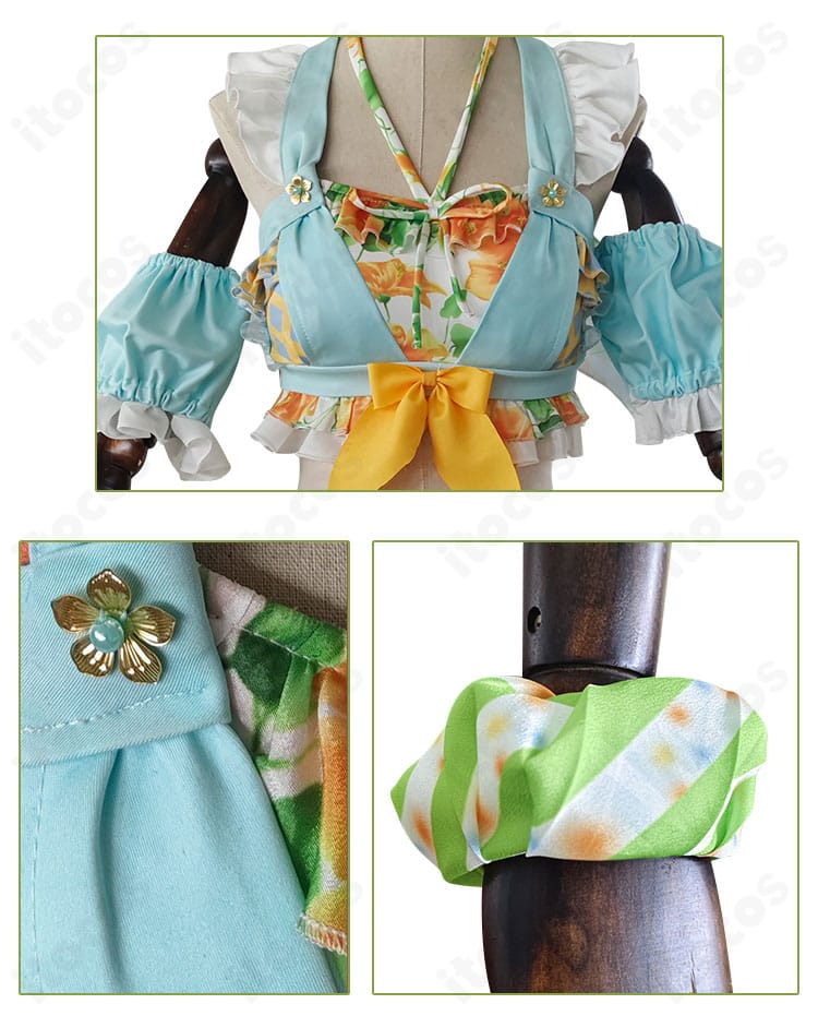 胸元装飾と腕周りの近接。胸前モチーフと手首飾りの質感・縫製を示す小泉花陽 水着コスプレ衣装ディテール