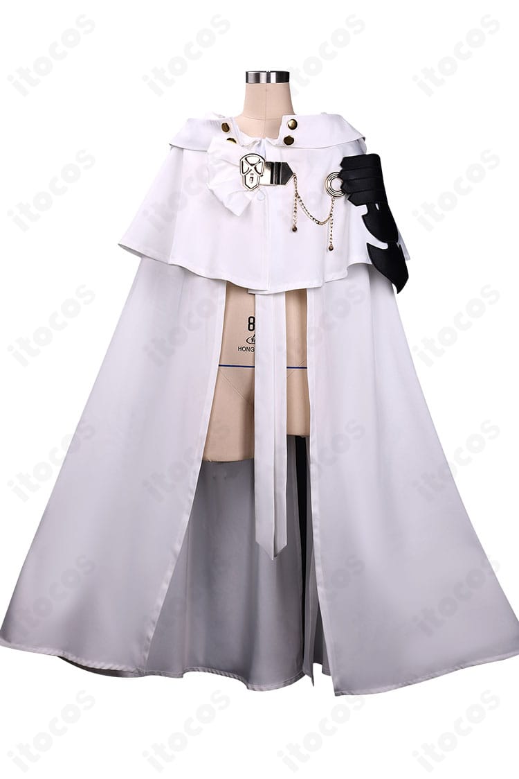 終わりのセラフ 百夜ミカエラ コスプレ衣装の正面全身。刺繍と装飾が映えるマントデザインを高再現で収めた商品写真