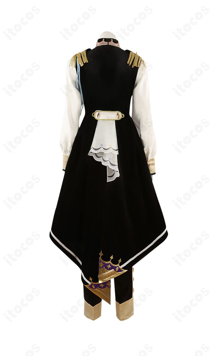 商品背面画像｜背面の装飾配置とシルエット、裾の落ち感まで再現したデザイン