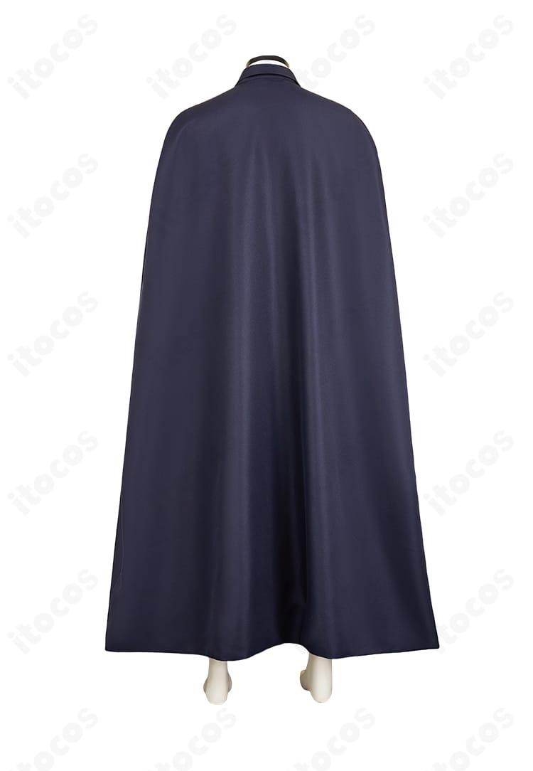 森蘭丸コスプレ衣装の背面。マントのドレープと背面装飾の配置、縫製の仕上がりを示す画像