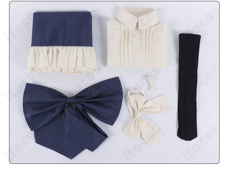 セット内容：シャツ、スカート、スカーフ、背部蝶結び、靴下、髪飾りの6点を並べた構成写真