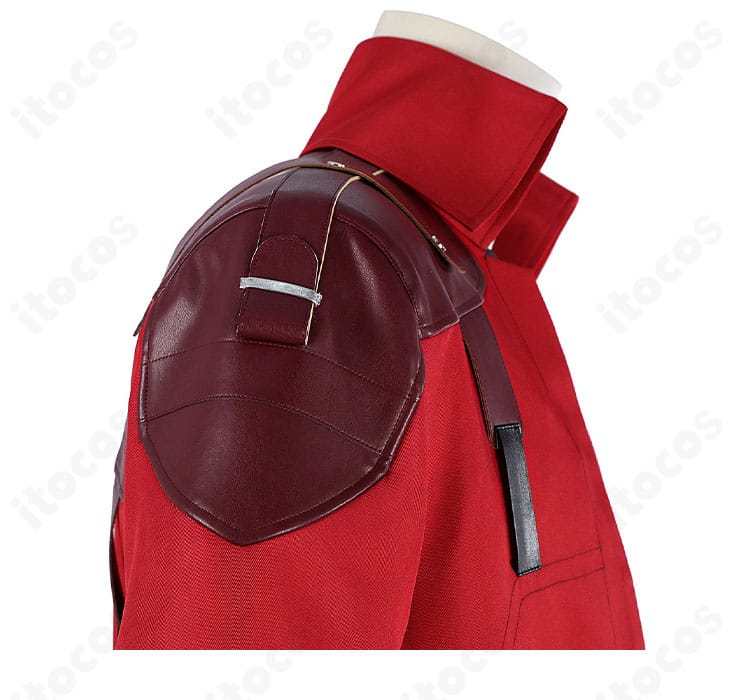 肩部分ディテール。ショルダーの立体構造で力強い印象を演出。