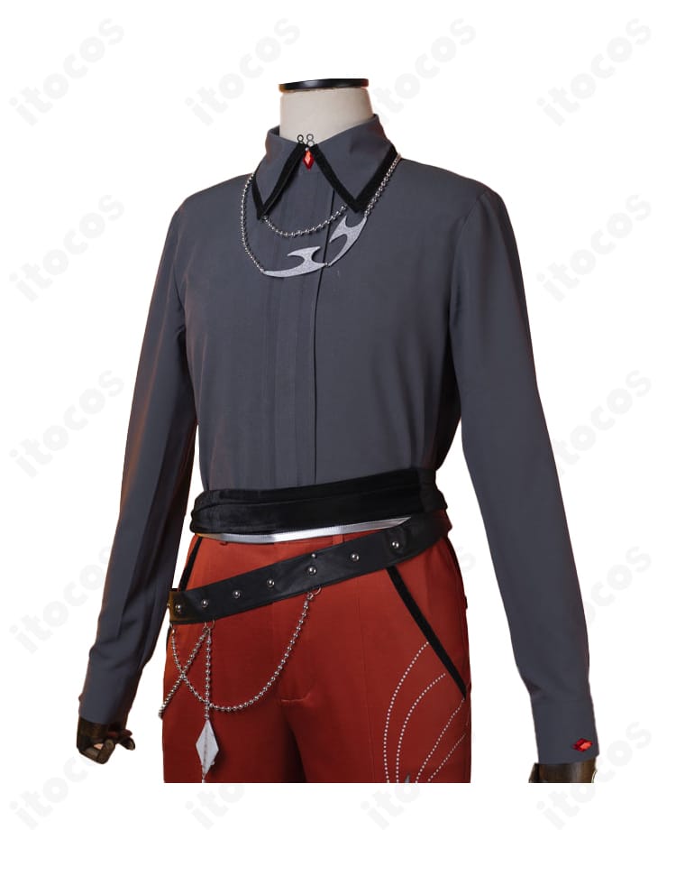 桜河こはく 衣装のシャツ細部。刺繍風ディテールと前立ての意匠をクローズアップした画像。