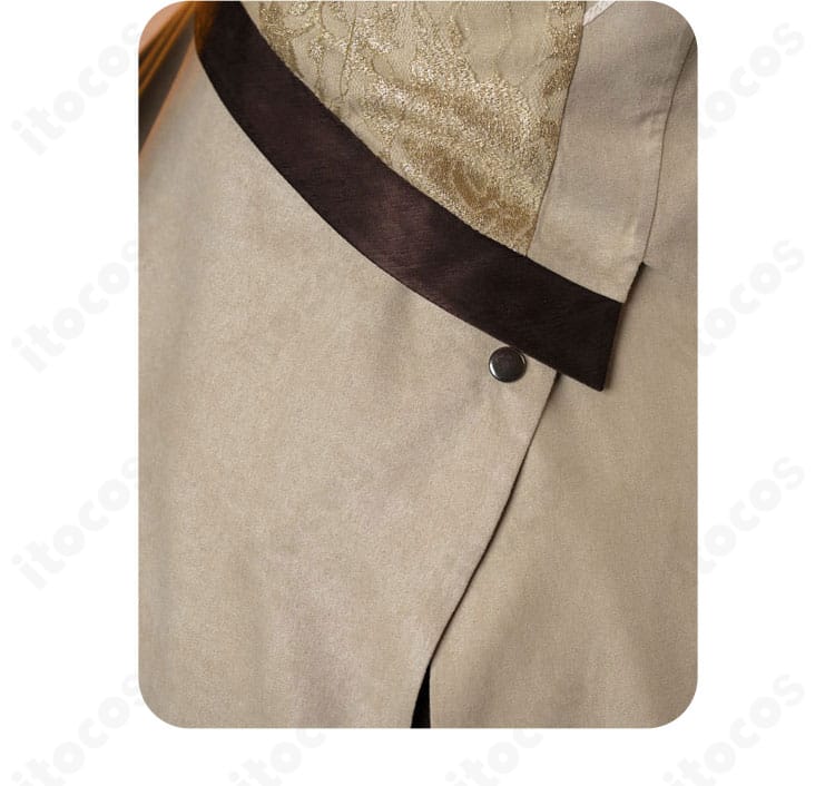 裾飾りのクローズアップ。ヘムラインの装飾とドレープが美しいセレス衣装。