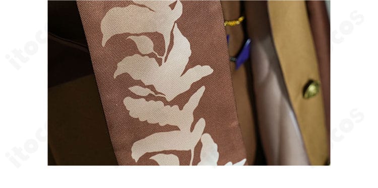 帯の装飾ディテール｜ブレイド コスプレの帯周りの意匠と留め位置