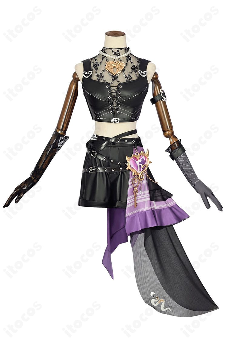 IdentityV トレイシー・レズニック 鍵芯コスプレの正面全身。シルエットと配色の再現度が高い設計。