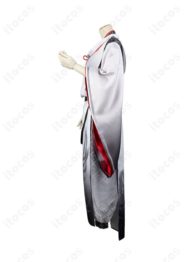 ローレン・イロアス和装の左側装飾ディテール。刺繍やトリムの意匠が分かる接写画像