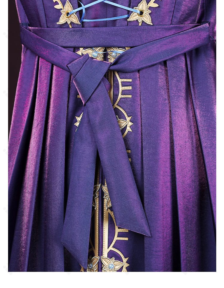 第五人格 空軍（マーサ）菖蒲 コスプレ衣装の外套・腰帯装飾。ベルトの質感と留め具の意匠。