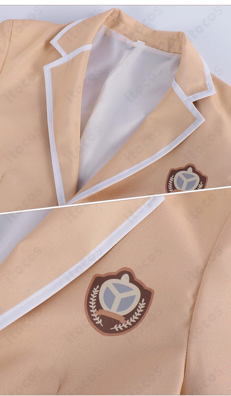 北条才人コスプレのシャツ襟元ディテール。襟の形状と胸元装飾風パーツの配置がわかる。