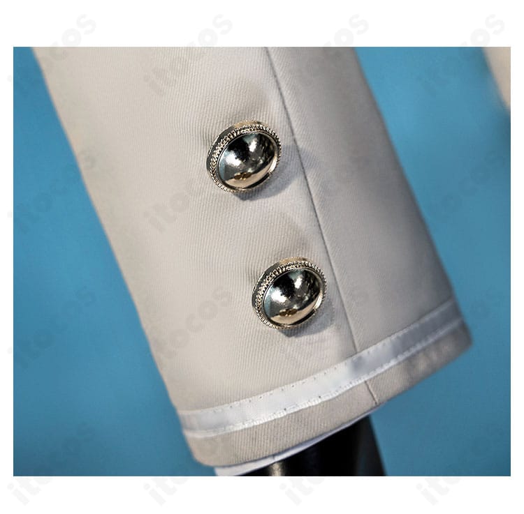 豊川祥子 制服コスの袖口クローズアップ。ステッチの整いとカフスの仕上げで縫製品質を表現。