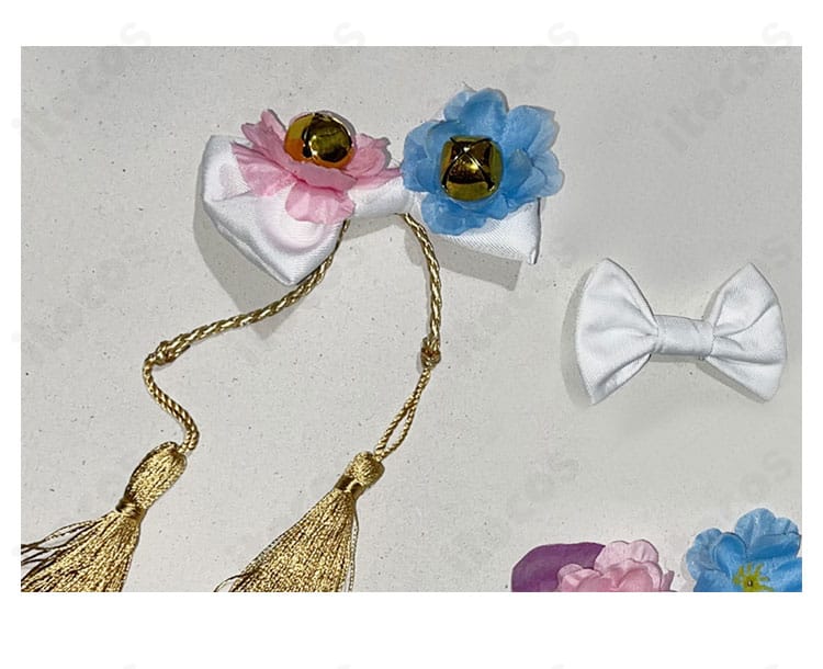 天宮こころ コスプレ髪飾り・首飾りのクローズアップ。繊細な意匠が特徴。