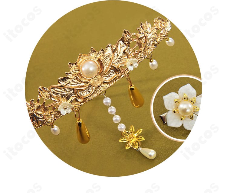 髪飾りディテール。エミリー・ダイアー 薬司コスにマッチする美しいヘアアクセの形状