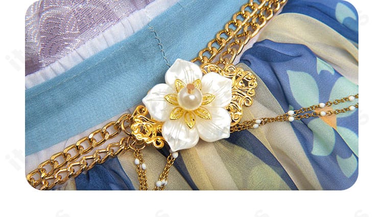 花のチェーン帯の拡大。医師 薬司コスプレ衣装のアクセサリー構成と連結部分