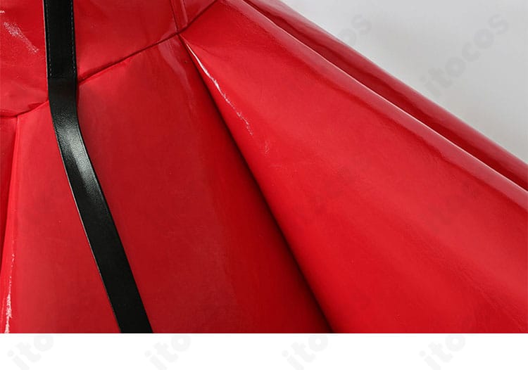 歌唄 ルナティックチャームのスカート装飾アップ。ラメ素材の輝きが撮影で映えることが伝わる画像