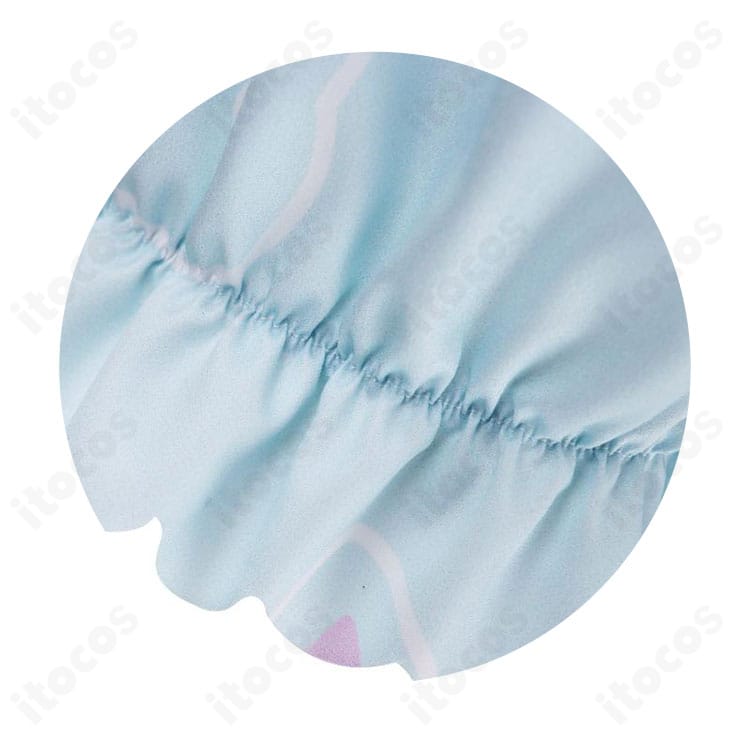 ショートパンツ裾の配色ライン装飾ディテール｜均一なライン取りと丁寧な縫製が分かる接写