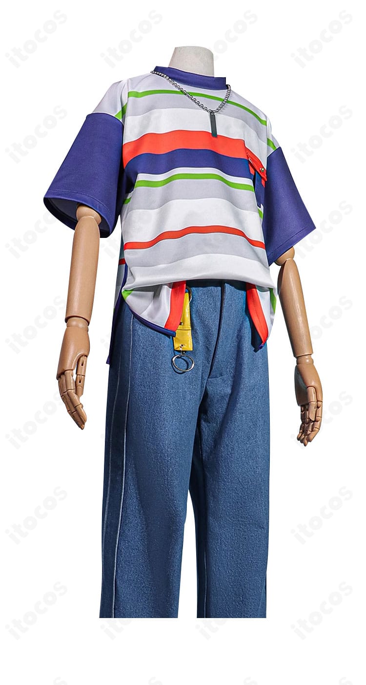 椎名ニキ 私服2 コスプレ衣装のサイドビュー。動きやすいシルエットとラインが分かる角度での確認用。