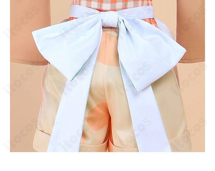 花里みのり 我らペガサス探検隊！コス衣装 囲みエプロンの装飾。フリルの量感と可愛らしさを強調