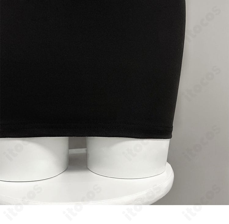 スカート裾の装飾ディテール｜黒のコントラストが映えるヘムライン