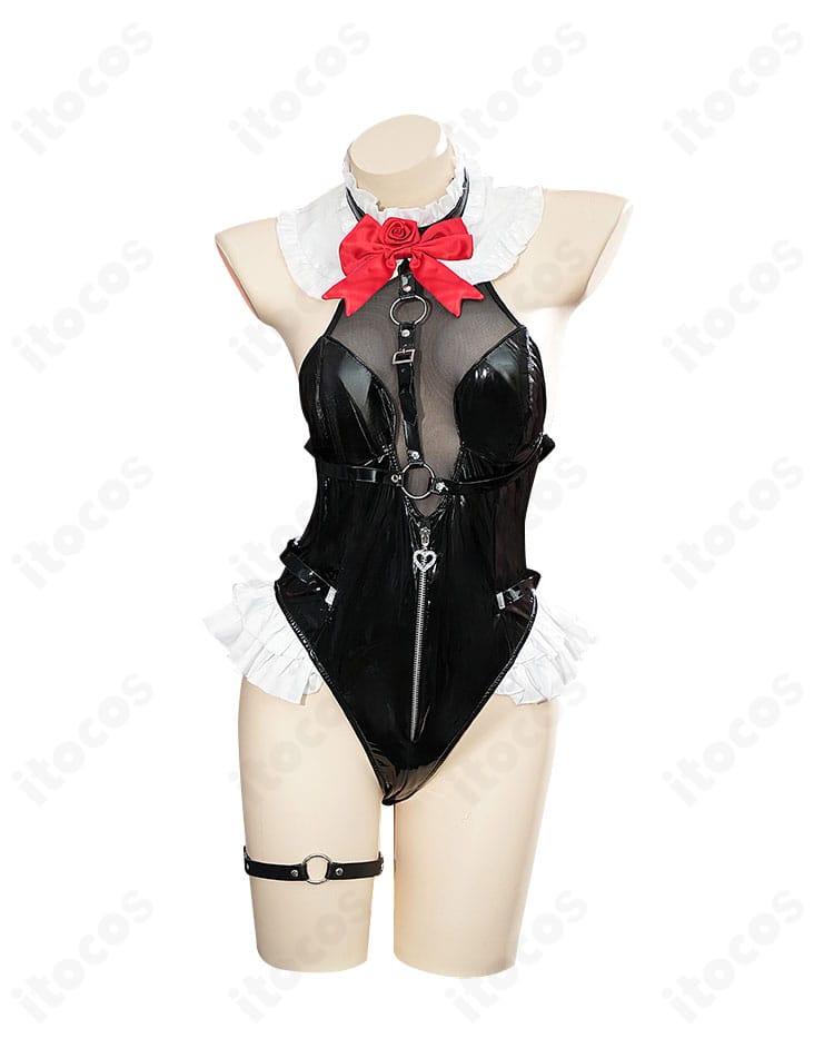 レオタード本体の正面ディテール。花モチーフと装飾の配置が分かる高発色の近接写真。