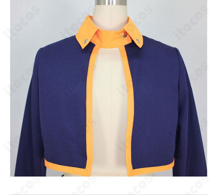 うちはオビト コスプレ衣装の上着ディテール。襟元と縫製の仕上がりを示す接写