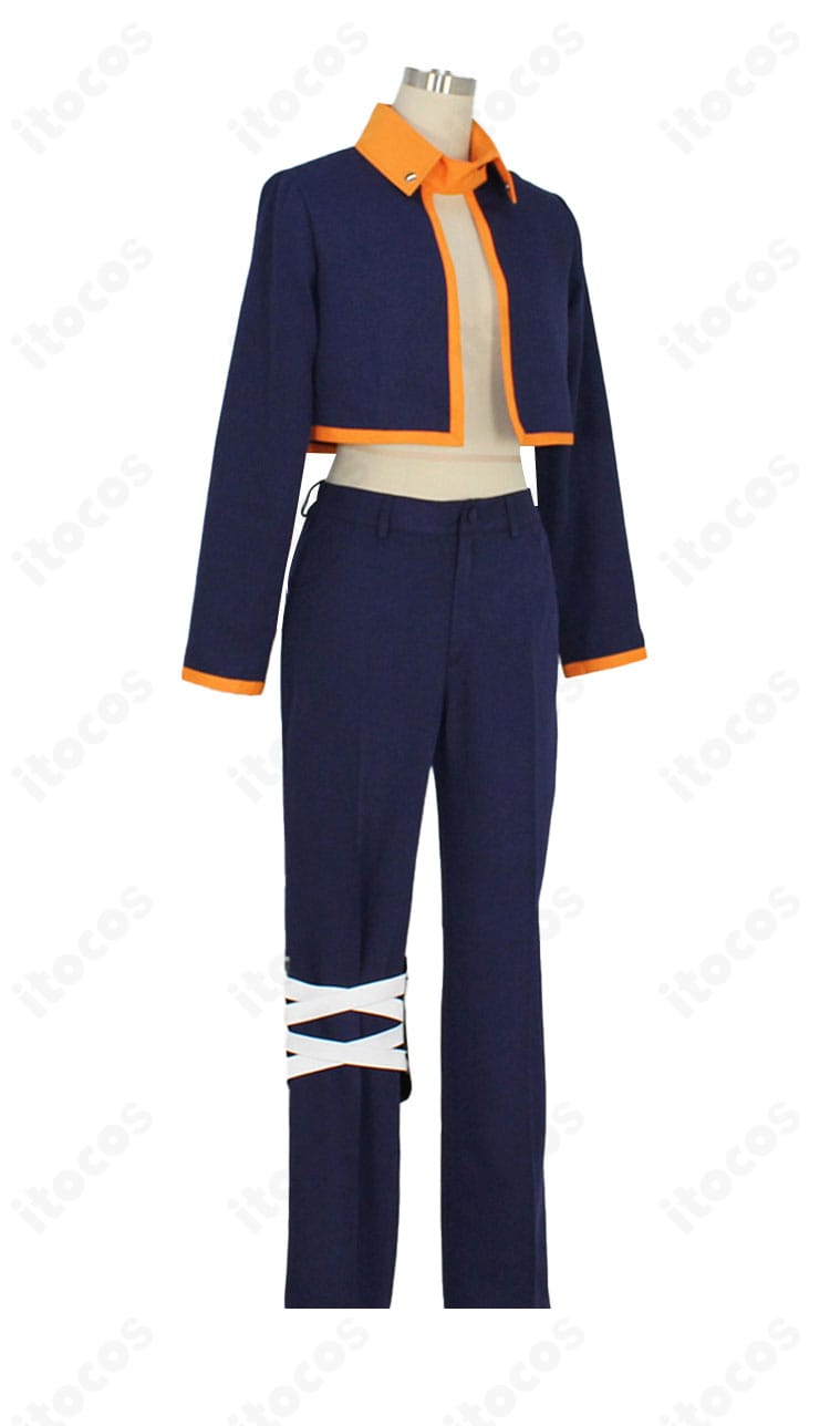 NARUTO -ナルト- うちはオビト コスプレ衣装の右側面。縫製ラインと可動域のバランスを確認できる画像