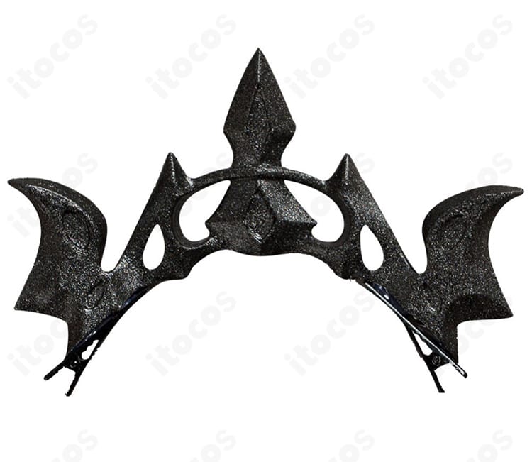 カチューシャ型ヘッドアクセの装飾。モチーフ形状と表面仕上げのアップ