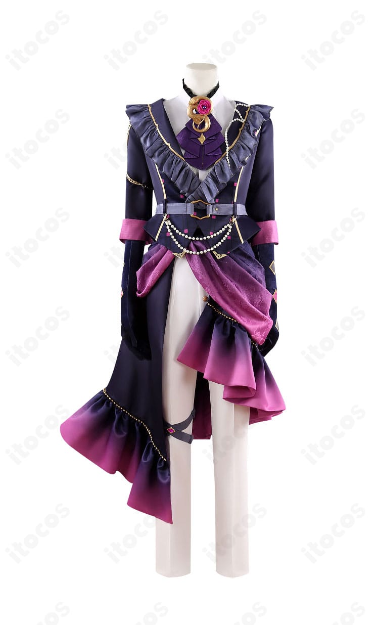 巴日和 コスプレ衣装 正面全身。傾慕の華のカラーリングとコートのシルエットが分かる写真