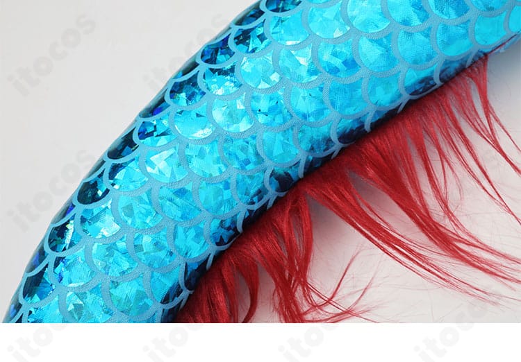 尻尾装飾の質感アップ。接続部の仕上げと素材感を確認できる拡大画像。