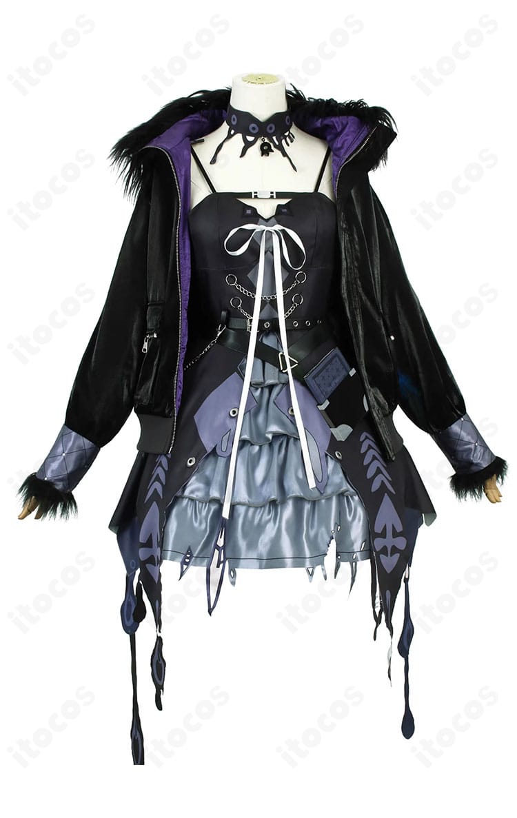 シオリ・ノヴェラ初期衣装コスプレ全身。コートとワンピースの丈感・バランスを忠実に再現