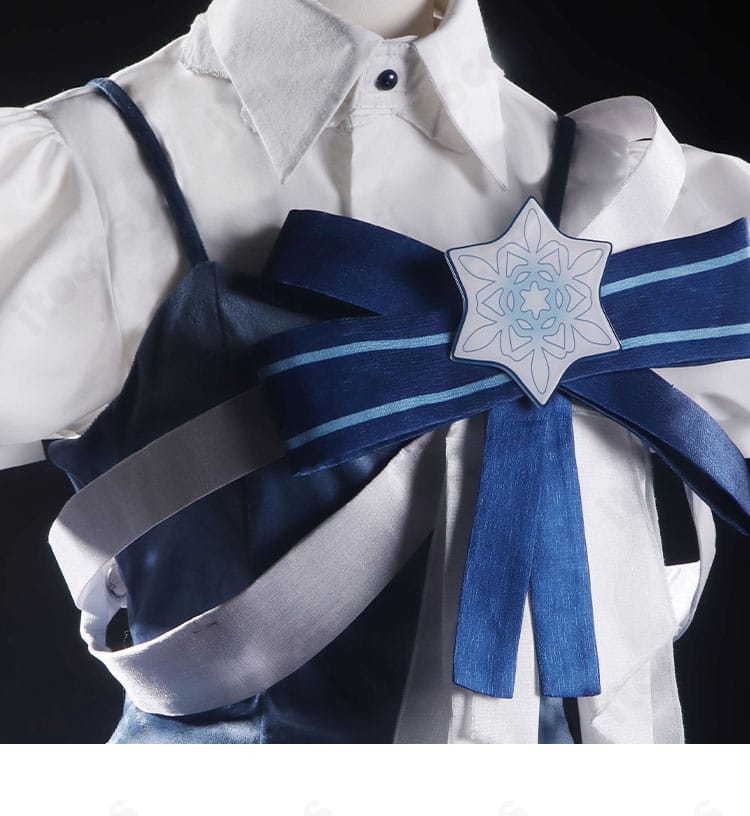 上着部分の装飾詳細。SNOW MIKU 2025 鏡音リン衣装のトップスのトリムや意匠のアップ。