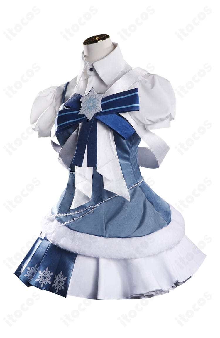 側面からのSNOW MIKU 2025 鏡音リン コスプレ衣装。袖やレッグカバー、サイド装飾のラインを確認できる画像。