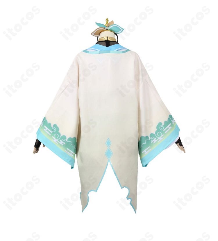 背面から見た風真いろは 初期衣装コスプレ。羽織のラインやベルト位置など背中のディテールを丁寧に再現。