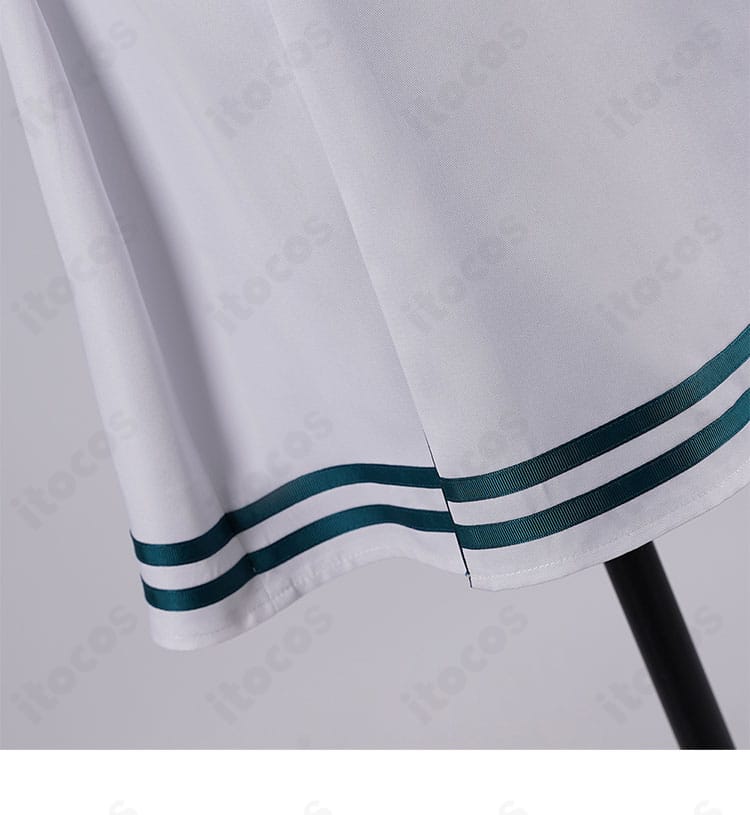 若葉睦 コスプレ衣装のスカート裾ラインと装飾ステッチの詳細