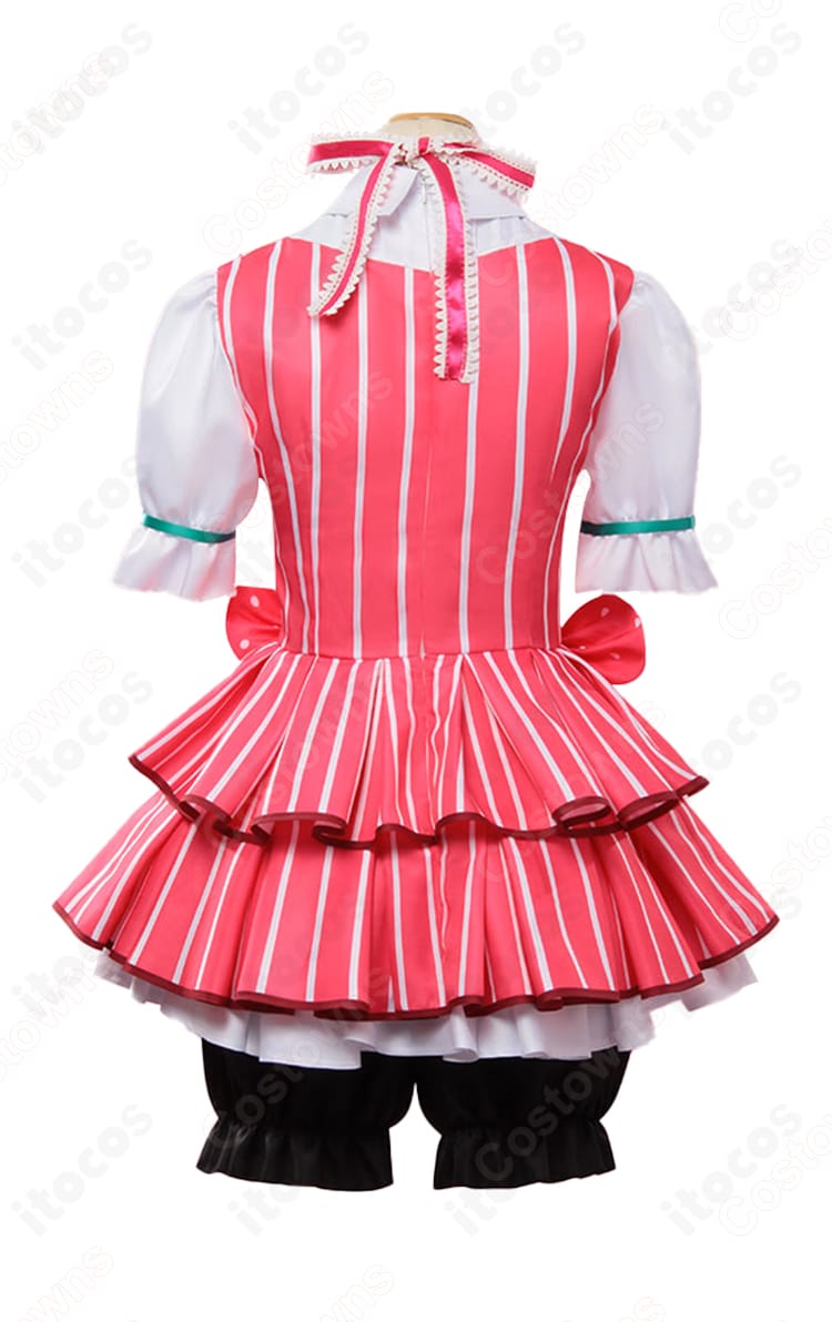 井芹仁菜コスプレ衣装の背面画像。背面の装飾配置と丈感を示す。