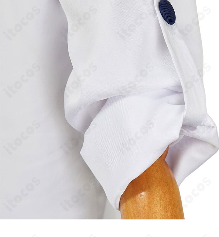 シュウジ・イトウ コスプレ衣装の袖口装飾アップ。切替とステッチワークを強調したディテール写真