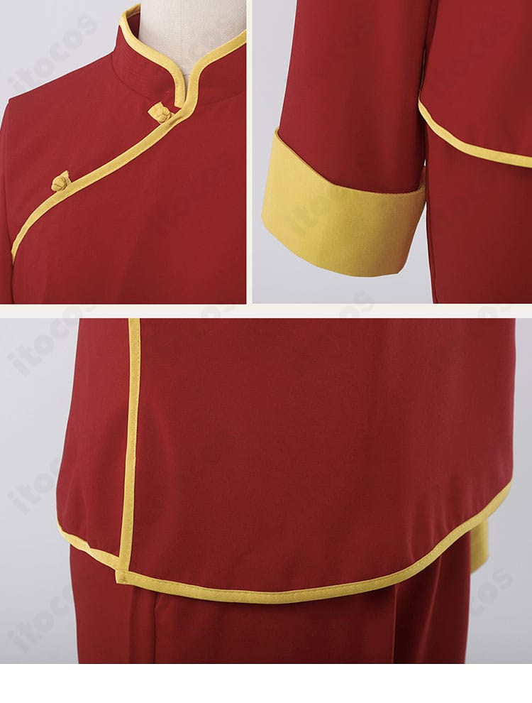 袖口と裾の装飾ディテール。配色ラインと縫い目の仕上げで再現度の高さを伝えるクローズアップ。