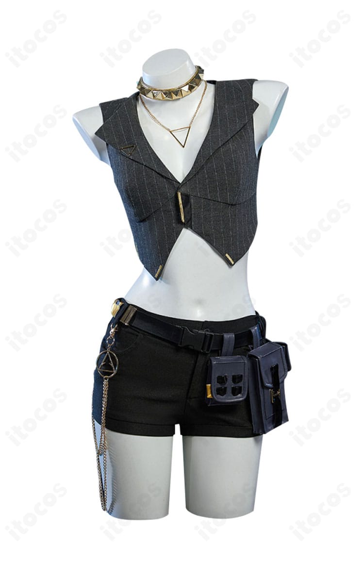 ロザンナ コスプレ衣装の正面ディテール。刺繍風意匠と金属調パーツの質感アップ。